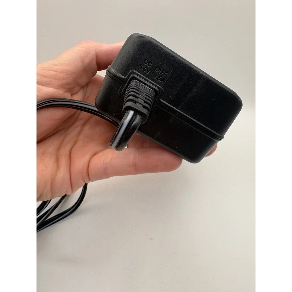 Sony AC-L10A AC Power‎ Adaptor Charger 8.4V 1.5A Black Genuine Tested
